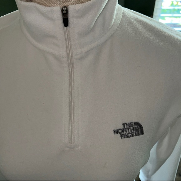The north face fleece jacket - Picture 4 of 7